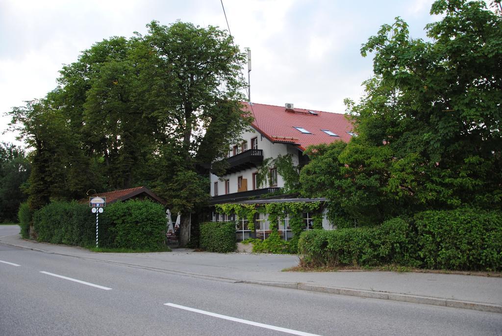 Hotel Restaurant Forstwirt Grasbrunn Exterior foto